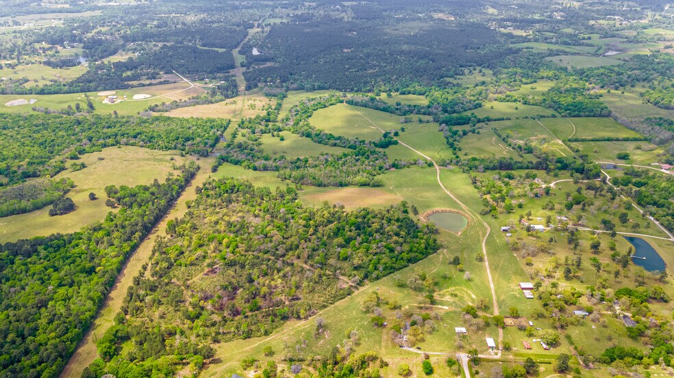 25701 Watson Ranch, Montgomery, TX for sale - Primary Photo - Image 1 of 1