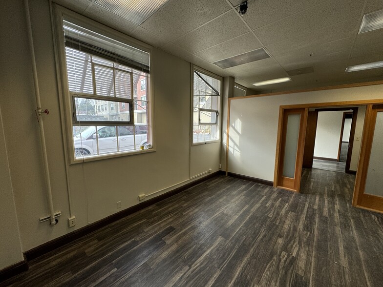 1543 Pacific Ave, Santa Cruz, CA for lease - Building Photo - Image 3 of 16