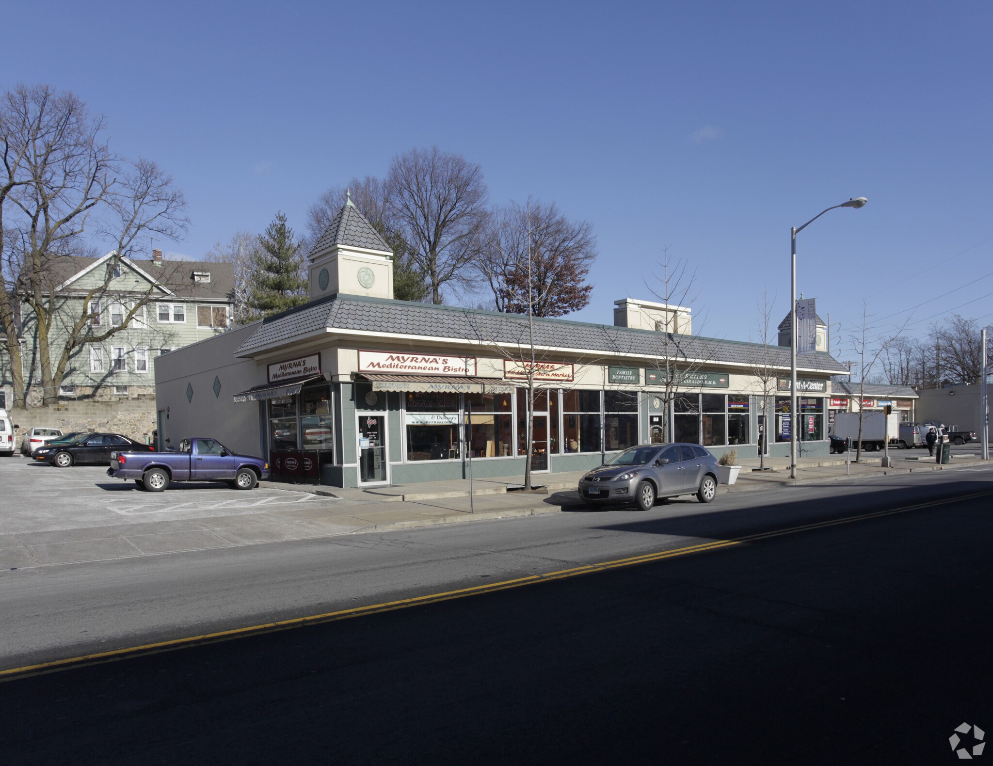 870 E Main St, Stamford, CT for sale Primary Photo- Image 1 of 1