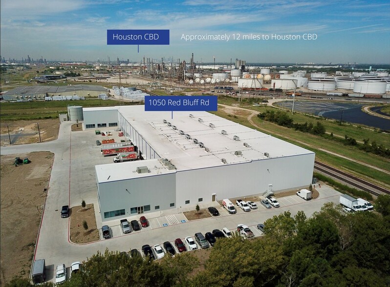 1015 Red Bluff Rd, Pasadena, TX for lease - Building Photo - Image 2 of 5