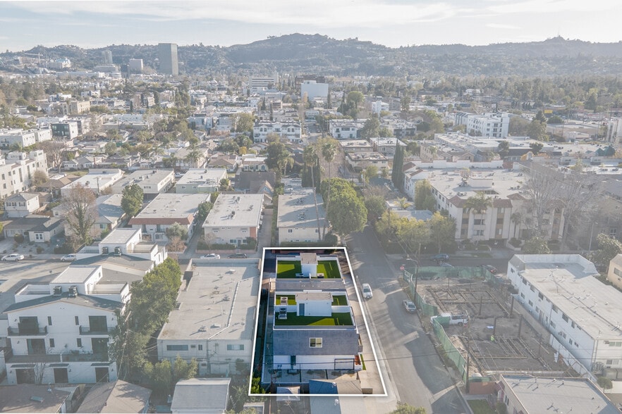 10857 Morrison St, North Hollywood, CA for sale - Building Photo - Image 3 of 24