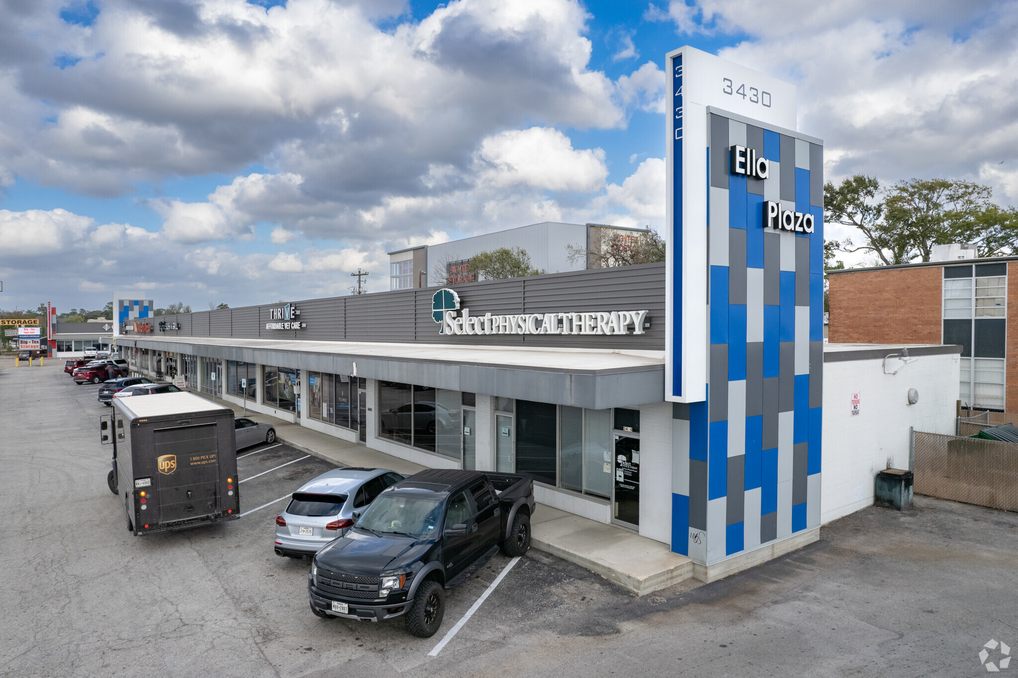 3414-3468 Ella Blvd, Houston, TX for lease Building Photo- Image 1 of 9