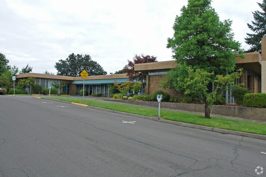 695 Commercial St SE, Salem, OR 97301 Mattson Building