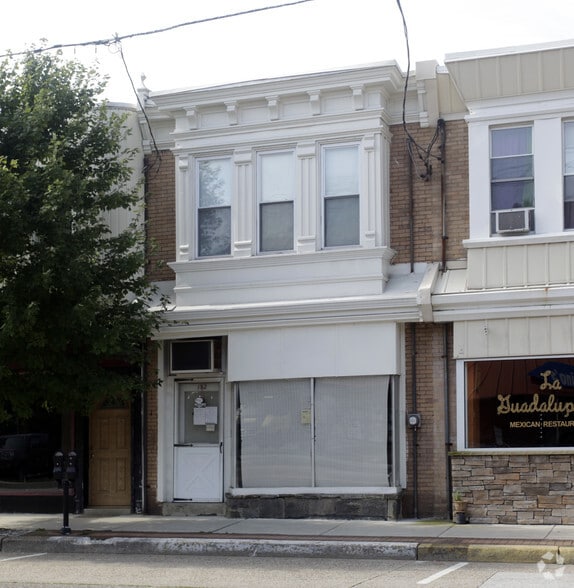 152 Haddon Ave, Westmont, NJ 08108