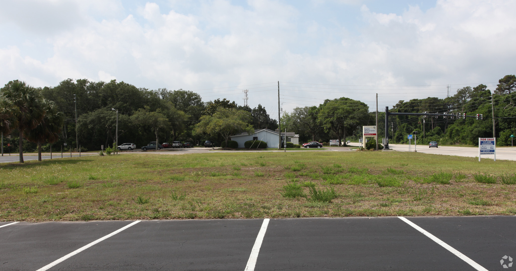 S 14th St, Fernandina Beach, FL for lease Building Photo- Image 1 of 2