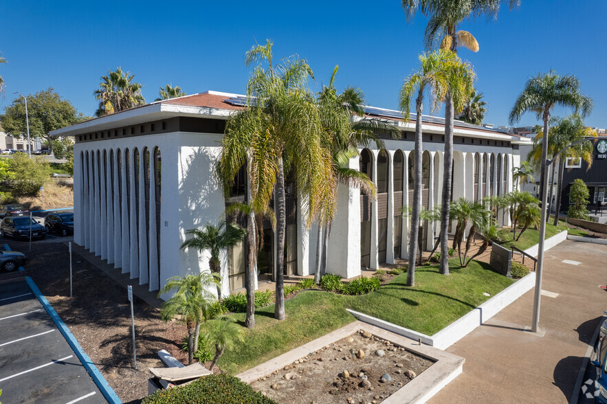 7860 Mission Center Ct, San Diego, CA for lease - Building Photo - Image 3 of 21