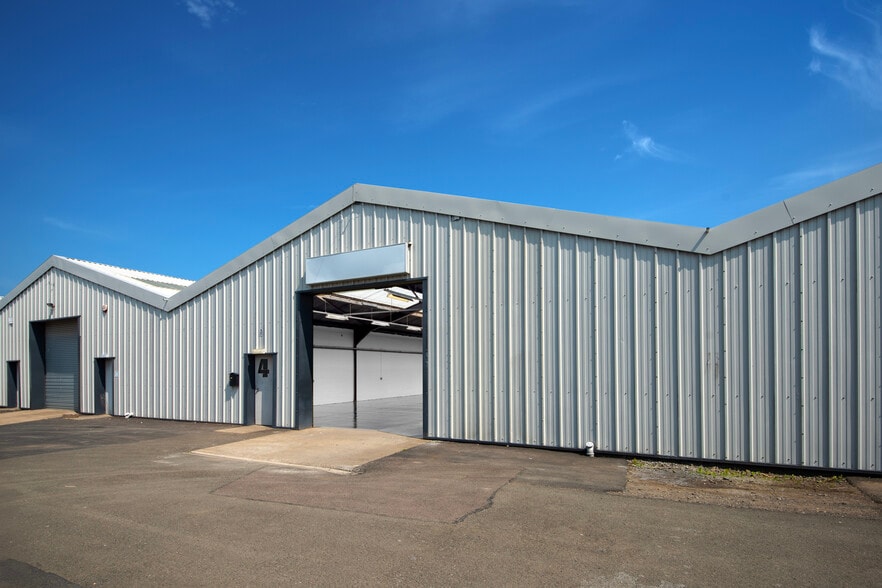 Flemington Rd, Glenrothes for lease - Building Photo - Image 1 of 30