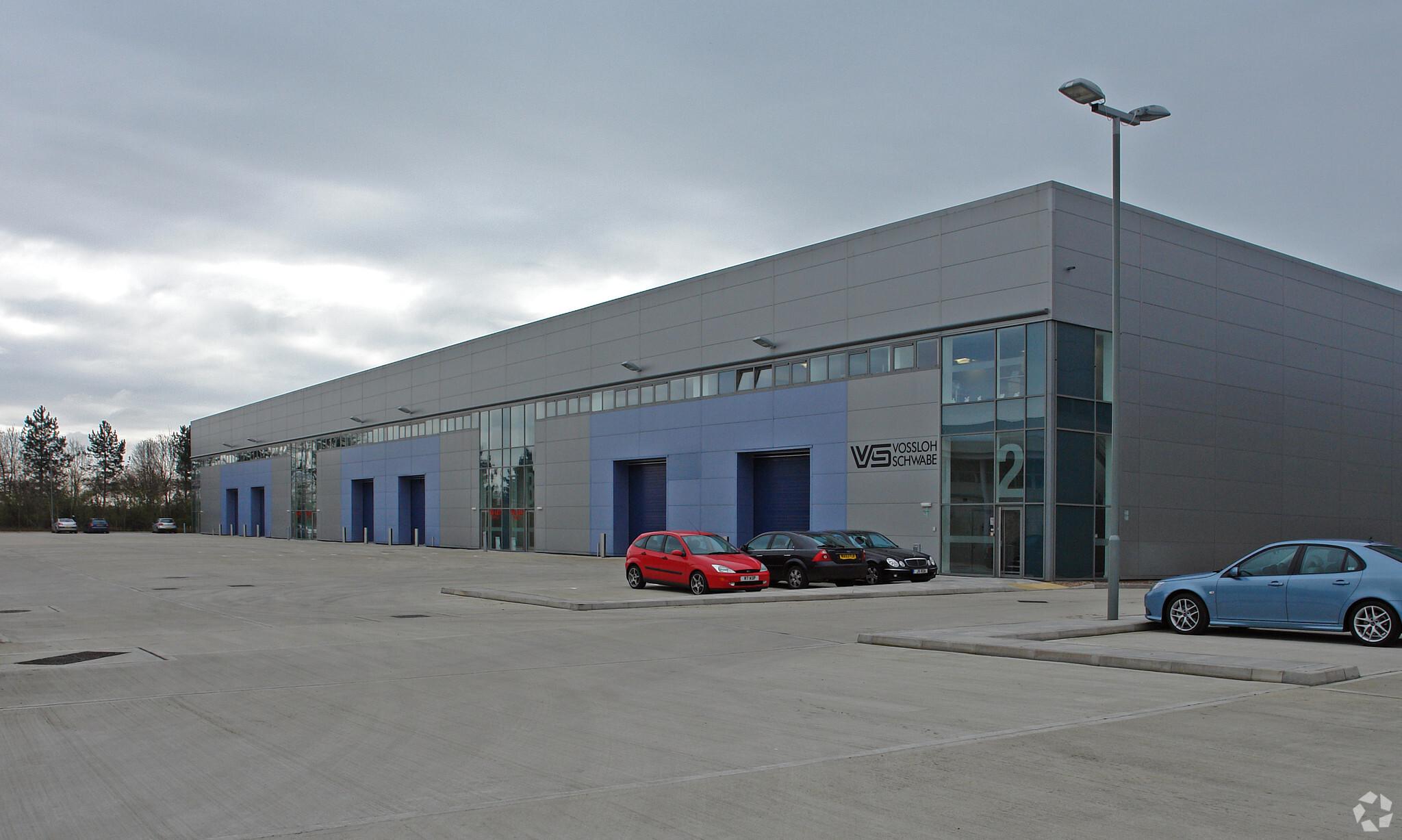 Chippenham Dr, Milton Keynes for lease Primary Photo- Image 1 of 9