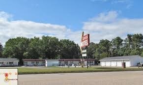 9210 State Highway 13 S, Wisconsin Rapids, WI for sale - Building Photo - Image 1 of 1