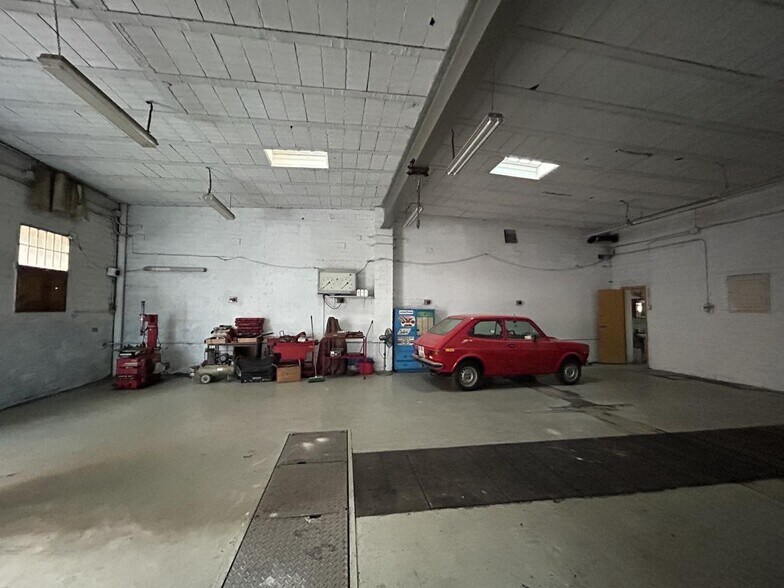 Industrial in Sant Quirze del Vallès, Barcelona for sale - Interior Photo - Image 3 of 7