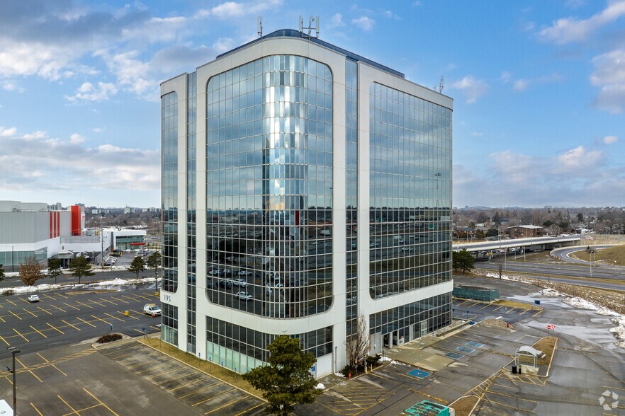 195 The West Mall, Toronto, ON for lease - Building Photo - Image 2 of 4