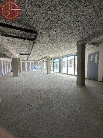 Office in Toulouse for sale - Interior Photo - Image 1 of 5