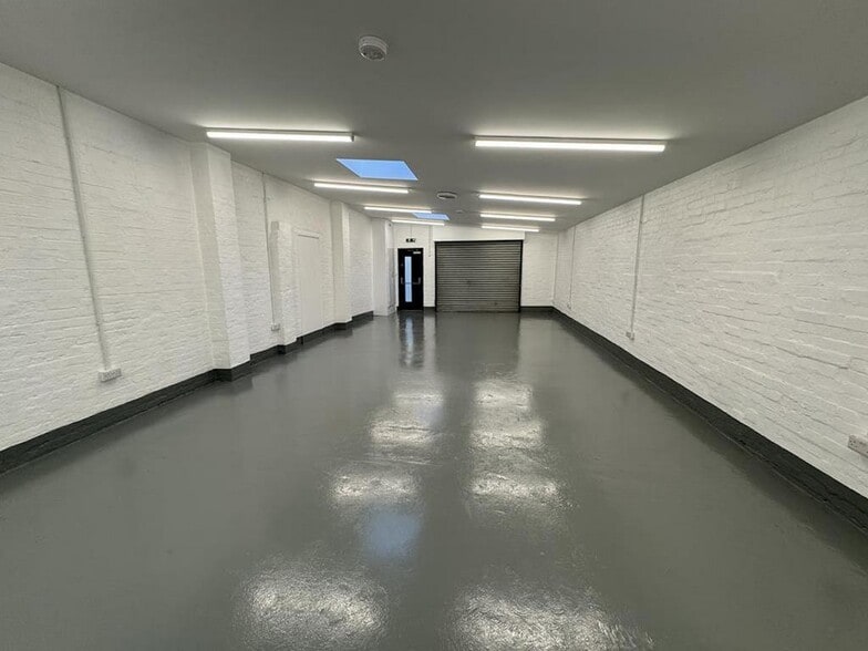 318A King St, London for lease - Building Photo - Image 2 of 24