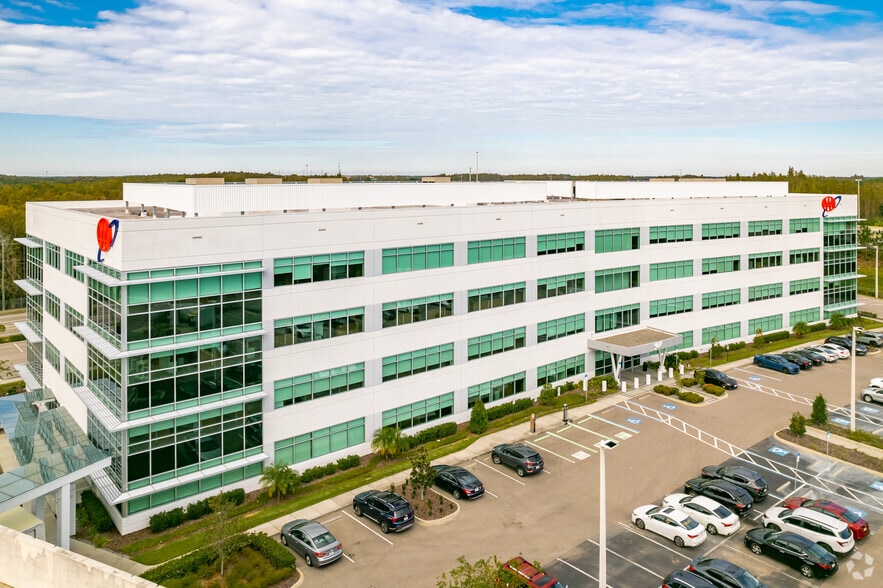 8733 Henderson Rd, Tampa, FL for lease - Building Photo - Image 3 of 5