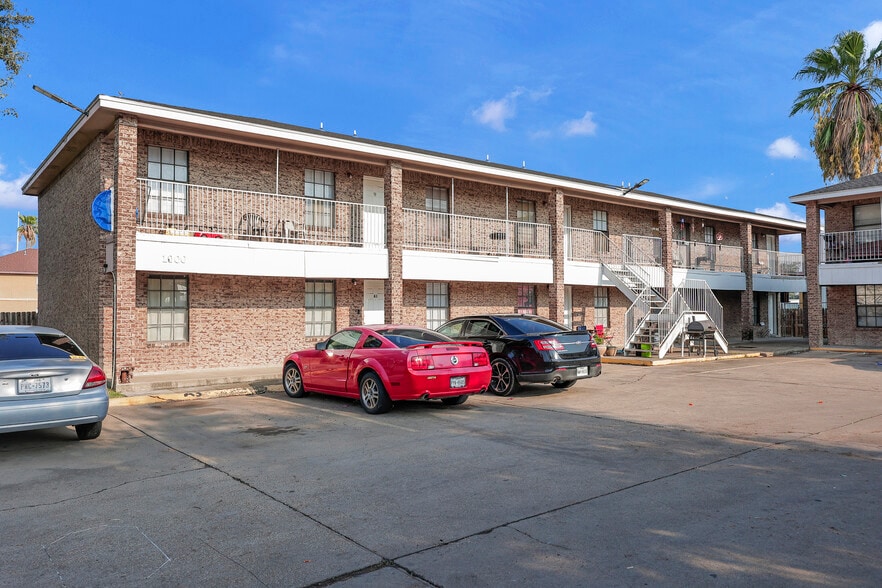 1000 W Caffery Ave, Pharr, TX for sale - Building Photo - Image 2 of 7