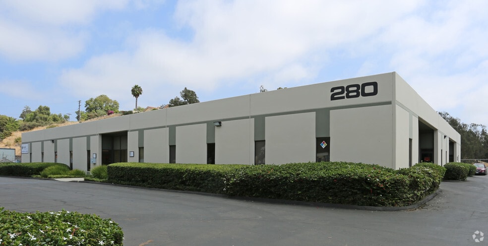 280 Trousdale Dr, Chula Vista, CA for lease - Building Photo - Image 1 of 10