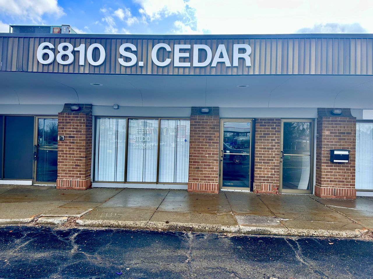 6810 S Cedar St, Lansing, MI for lease Building Photo- Image 1 of 5