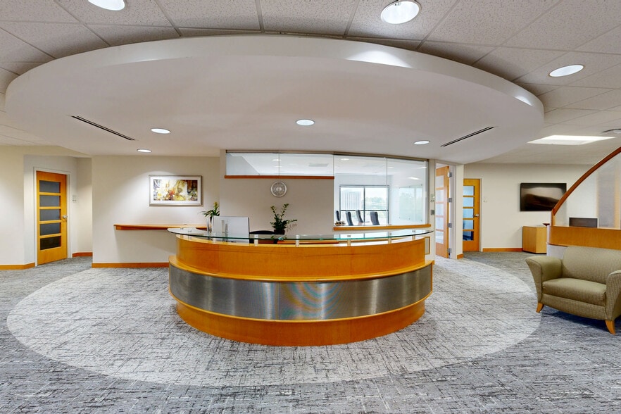 6135 Park South Dr, Charlotte, NC for lease - Matterport 3D Scan - Image 3 of 26