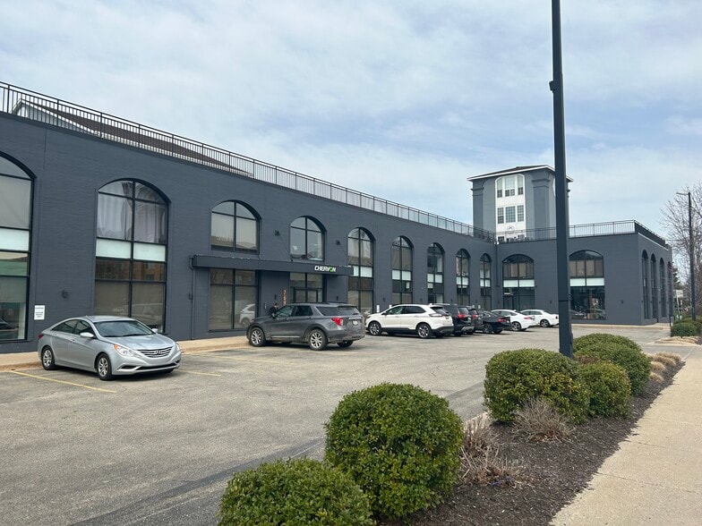 600 7th St NW, Grand Rapids, MI for lease - Building Photo - Image 1 of 3