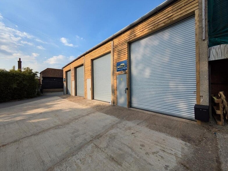 Thorncombe St, Guildford for lease - Building Photo - Image 1 of 7