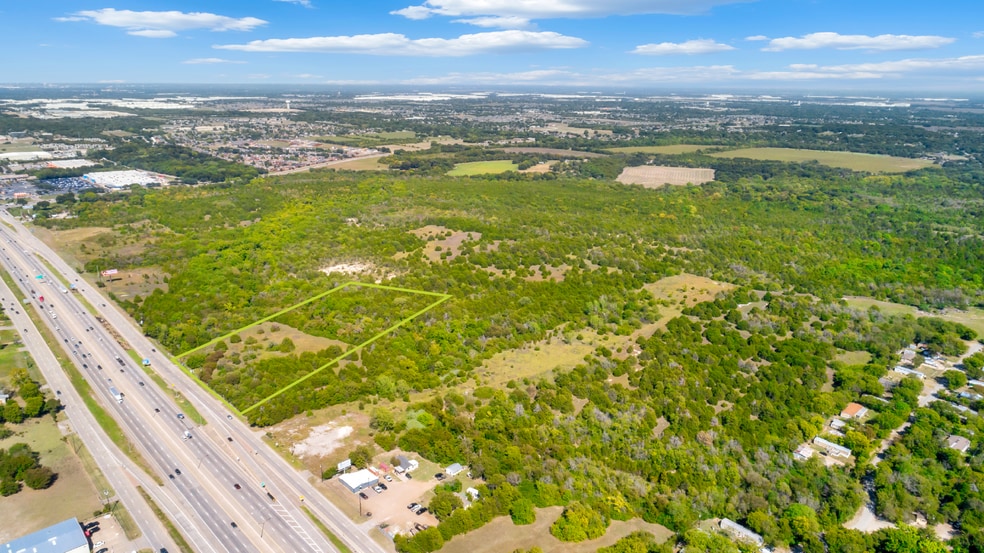 630 S I-35 E, Lancaster, TX for sale - Building Photo - Image 3 of 4