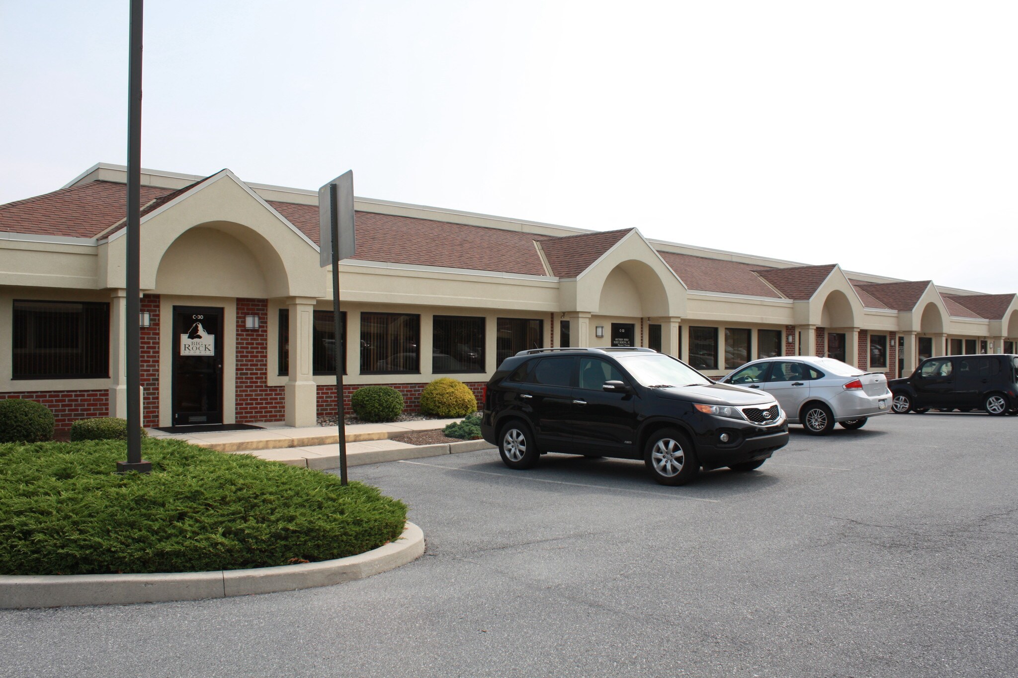 2591 Baglyos Cir, Bethlehem, PA for sale Building Photo- Image 1 of 1