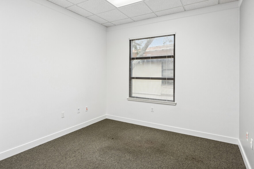 1140 Eglin Pky, Shalimar, FL for lease - Building Photo - Image 2 of 48