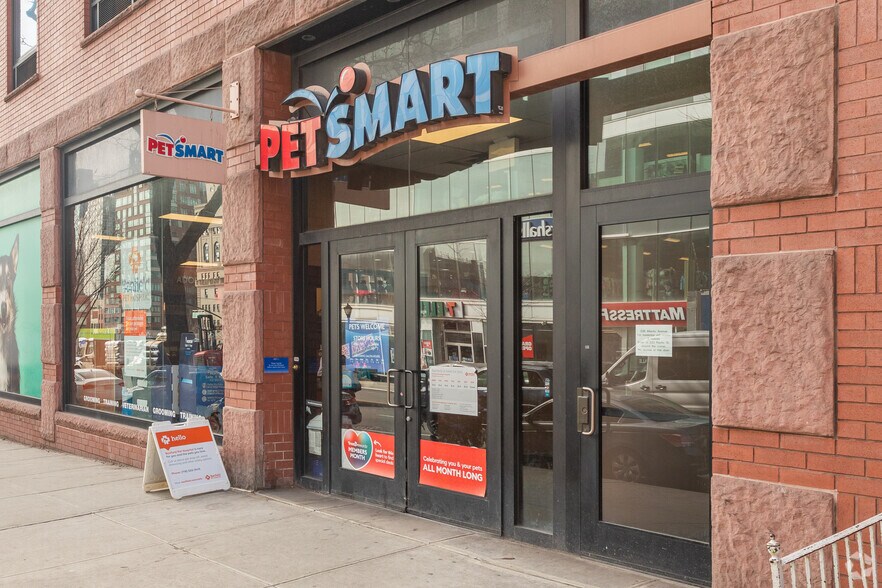 240 Atlantic Ave, Brooklyn, NY for lease - Building Photo - Image 2 of 4