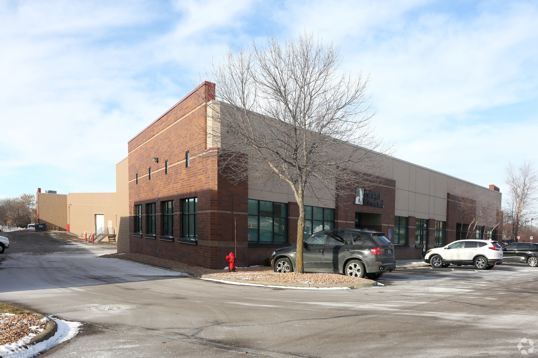 2930 Waters Rd, Eagan, MN for lease Building Photo- Image 1 of 6