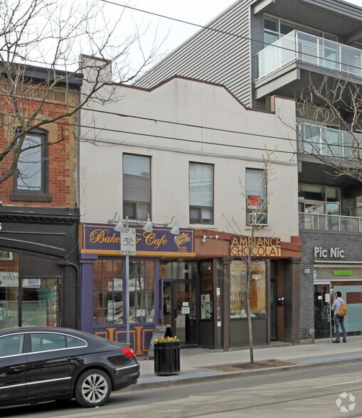 751-753 E Queen St, Toronto, ON for sale - Primary Photo - Image 1 of 1