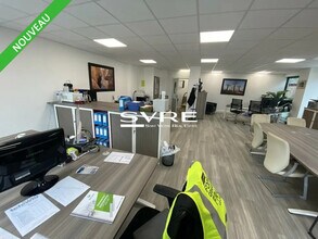 Office in La Ciotat for sale Interior Photo- Image 2 of 2