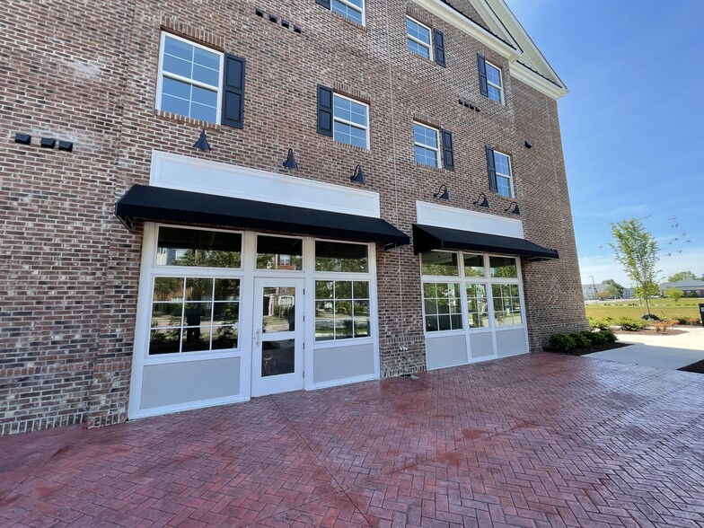 1200 Gathering Park Cir, Cary, NC for lease - Building Photo - Image 3 of 12