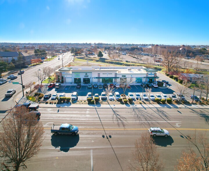7447 W Emerald St, Boise, ID for sale - Building Photo - Image 1 of 1