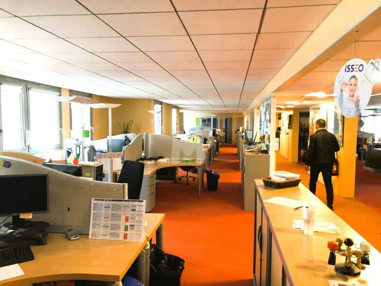 Office in Évry-Courcouronnes for lease - Interior Photo - Image 3 of 10
