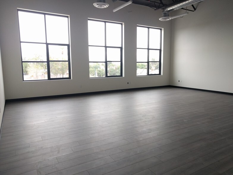 100 N Gilbert Rd, Gilbert, AZ for sale - Other - Image 1 of 1