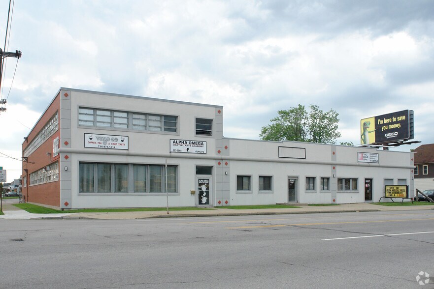 2207 Elmwood Ave, Buffalo, NY for sale - Building Photo - Image 1 of 1