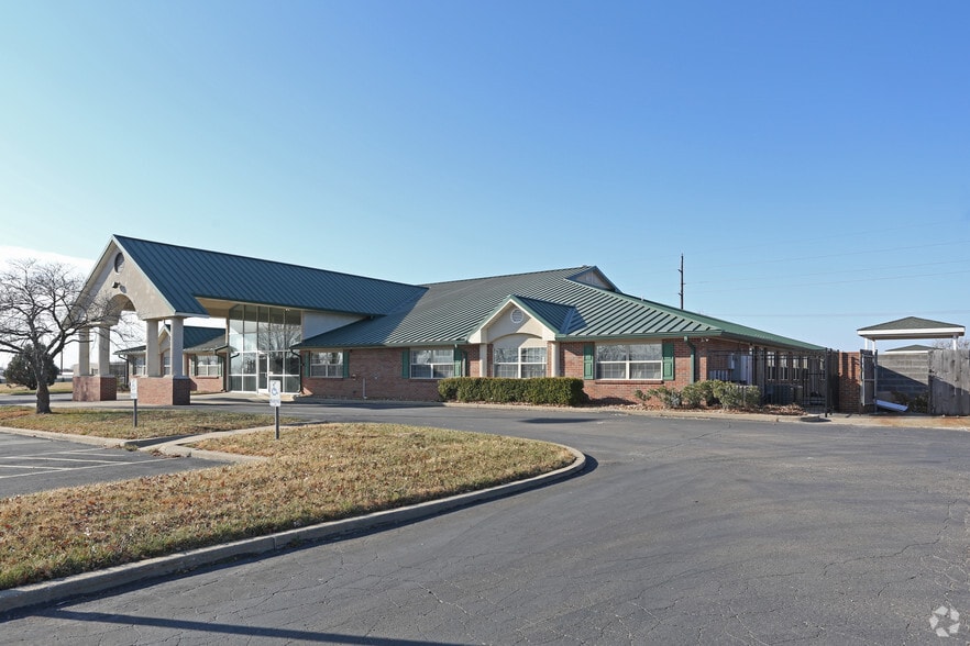 15210 S Mahaffie St, Olathe, KS for lease - Primary Photo - Image 1 of 5