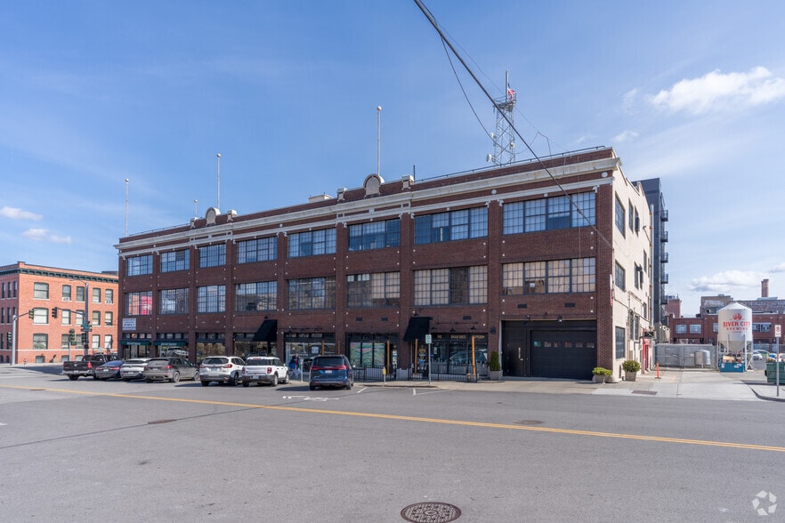 1325 W 1st Ave, Spokane, WA for lease - Primary Photo - Image 1 of 5