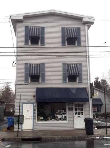 29 Race St, Frenchtown, NJ for sale - Building Photo - Image 1 of 1