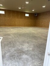 1405 Enterprise Dr, De Pere, WI for lease Interior Photo- Image 1 of 7