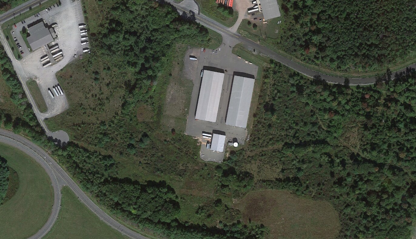 196 Commercial Blvd, Blakeslee, PA for lease Building Photo- Image 1 of 3