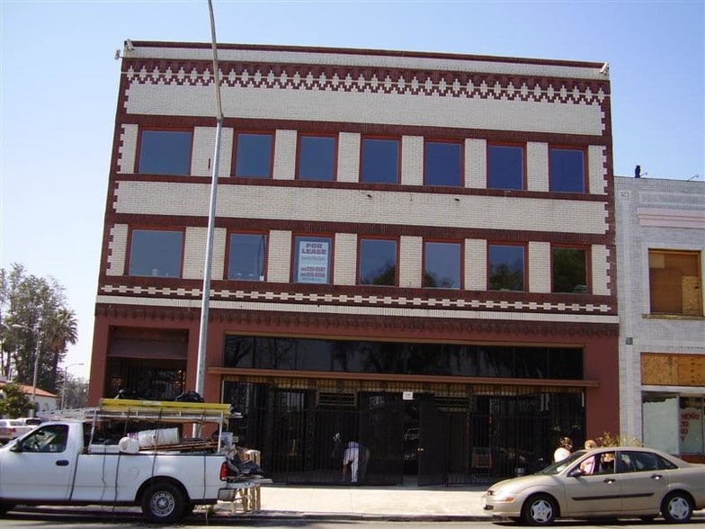 110 S Euclid Ave, Ontario, CA for lease - Building Photo - Image 3 of 3