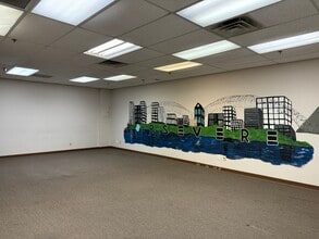 4135-4165 Willow Lake Blvd, Memphis, TN for lease Interior Photo- Image 2 of 12