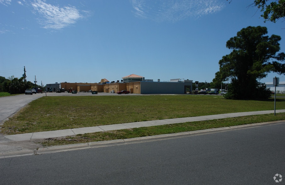 4550 Mainlands Blvd, Pinellas Park, FL for sale - Building Photo - Image 1 of 2
