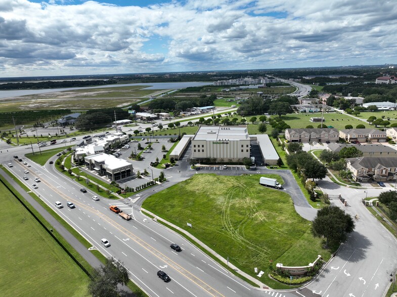 1742 Fortune Rd, Kissimmee, FL for sale - Building Photo - Image 2 of 10