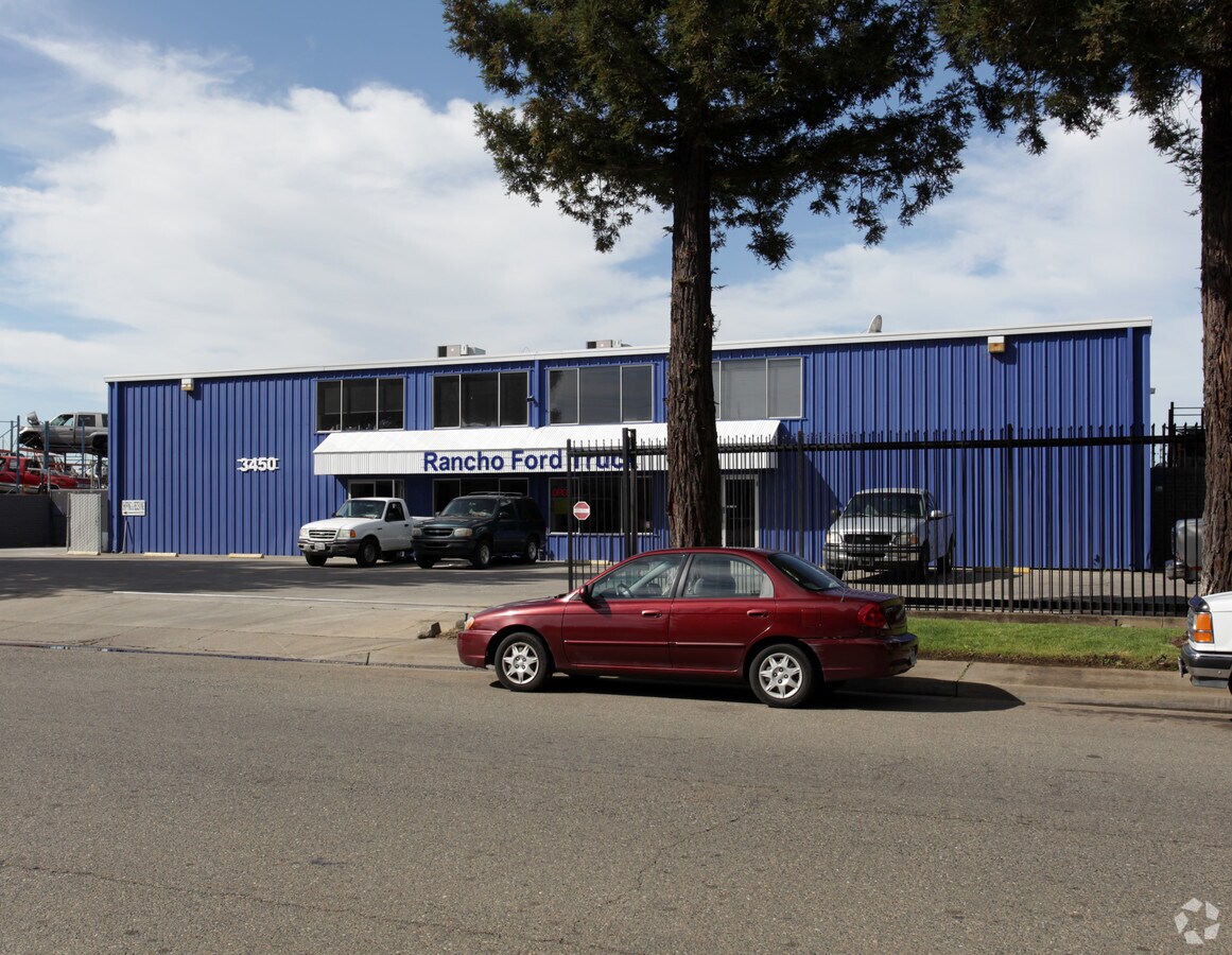 3450 Recycle Rd, Rancho Cordova, CA 95742 Property Record