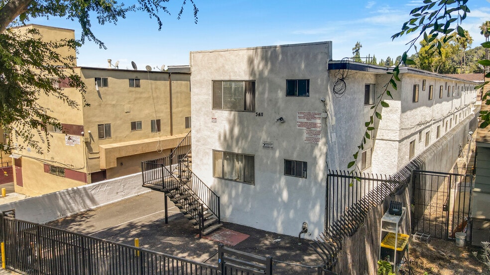 3407-3411 Drew St, Los Angeles, CA for sale - Building Photo - Image 2 of 13