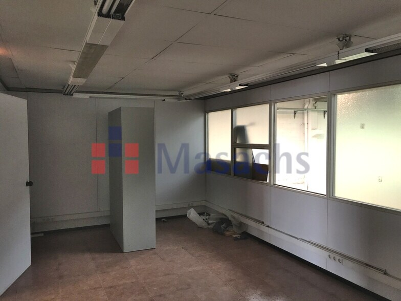 Industrial in Terrassa, Barcelona for lease - Building Photo - Image 3 of 3