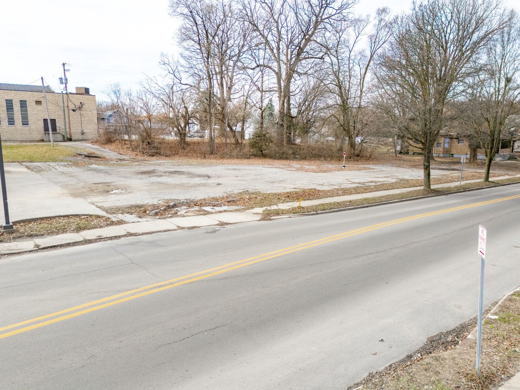 2318 Fairfield Ave, Fort Wayne, IN for sale Primary Photo- Image 1 of 1