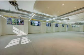 508 Riverbend Dr, Kitchener, ON for lease Interior Photo- Image 2 of 11